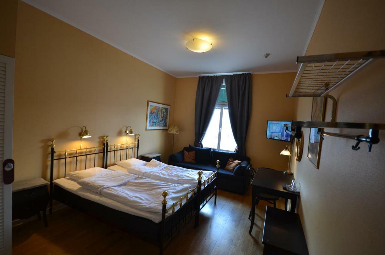 Hotell Royal แฮร์เนอซันด์ ภายนอก รูปภาพ