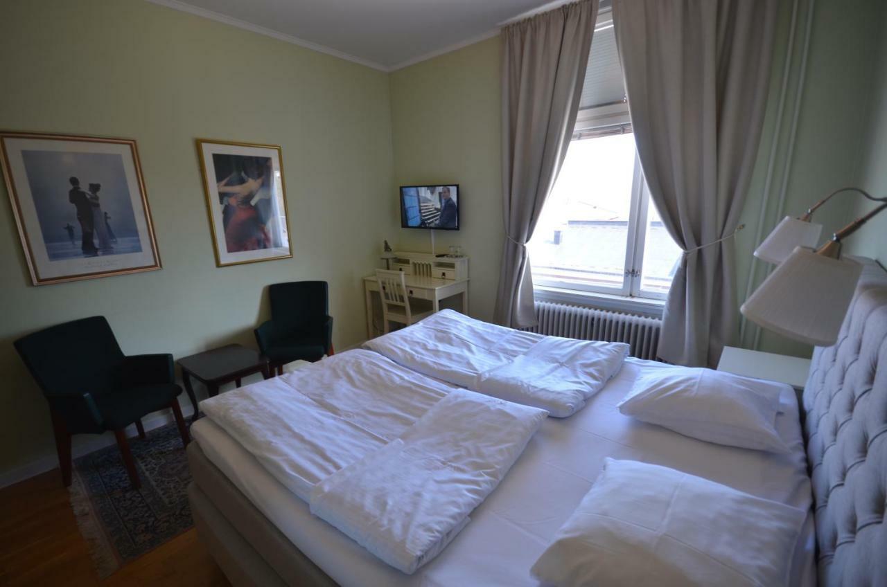 Hotell Royal แฮร์เนอซันด์ ภายนอก รูปภาพ