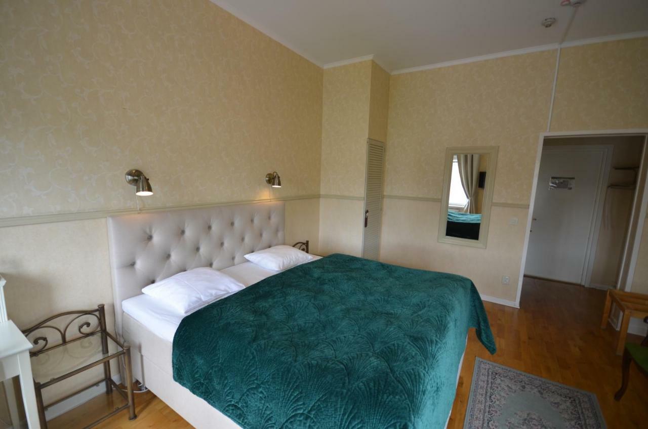 Hotell Royal แฮร์เนอซันด์ ภายนอก รูปภาพ